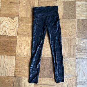 Spanx Black Faux Leather Camo Print Leggings, Size S, EUC